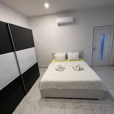 Carpe Diem-m Apartment *